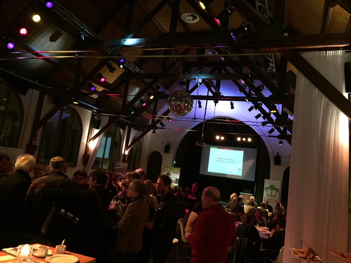 Volle bak bij #dudok Tilburg met workshop NATUUR IN EIGEN HAND van IVN.