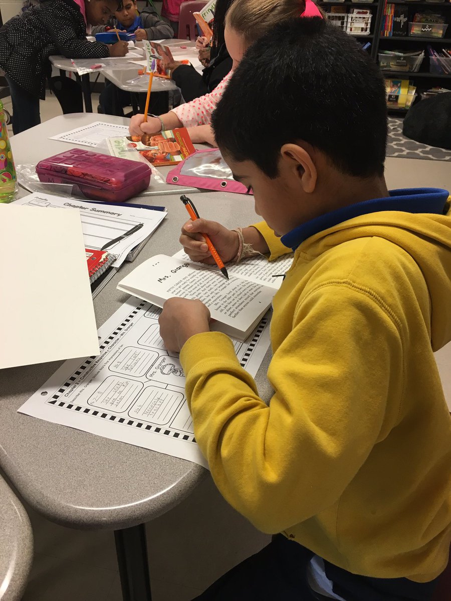 BCESMustangCity's tweet photo. #NovelStudy #Literacy #Characterizations #STARacad #4thGrade #Mrs.Stanford https://t.co/rHGVXrQnir