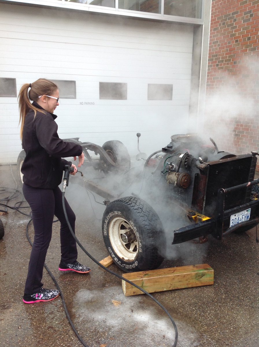 raygreidanus's tweet photo. These @CentralHuronSS Transportation students are cleaning and prepping parts on the #scoutproject @BenLobbMP #handsonlearning https://t.co/hLwLWINpIG