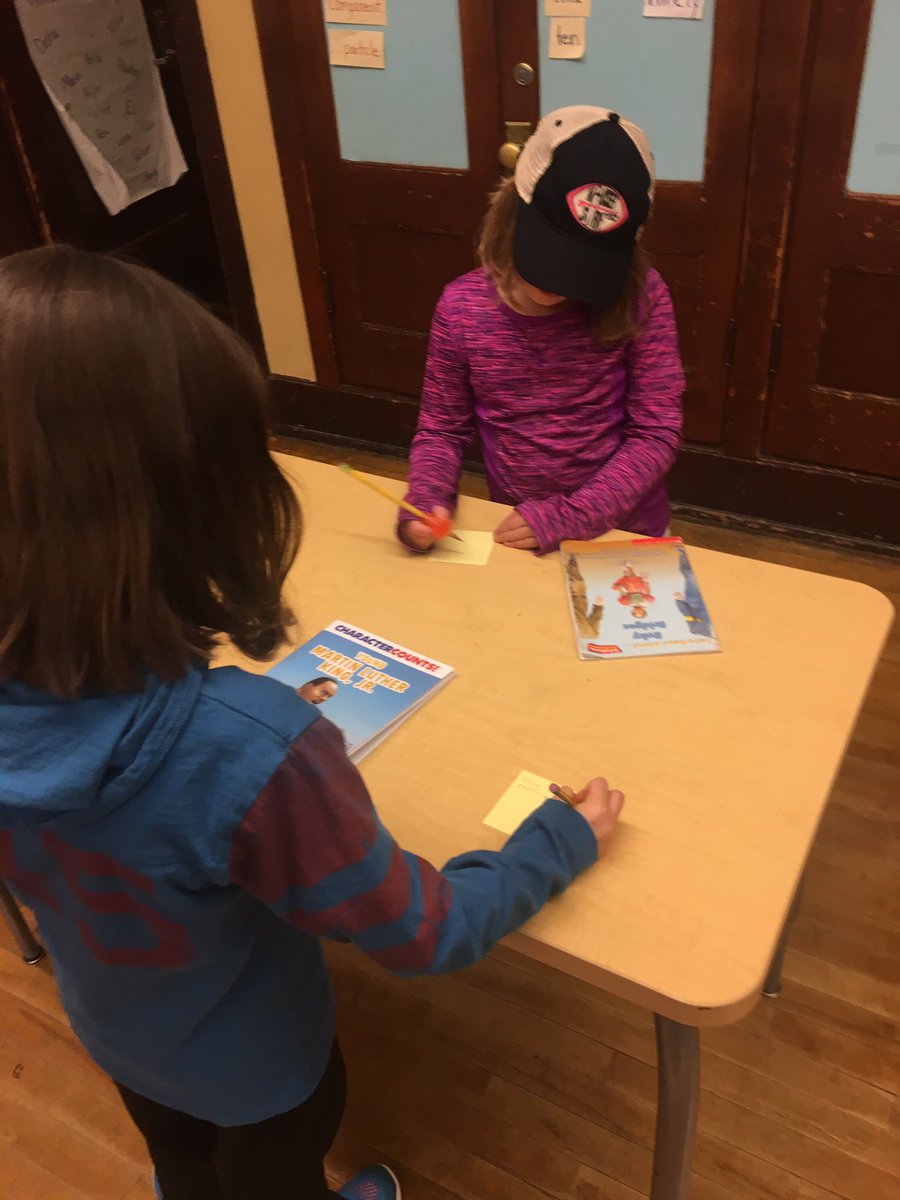 MsSmith_QAE's tweet photo. We Wonder Wednesday:researching how historical heros have impacted others lives. #QAE https://t.co/uagLHqGklE