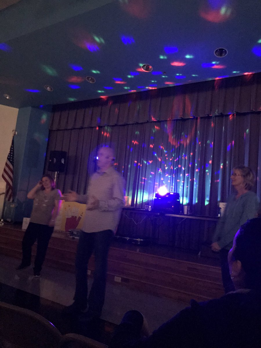 thecoachmallari's tweet photo. learning thru 🎤🎸music/movement with #stephenfite #prekpalooza #lisdpk #polserproud https://t.co/psXkAjsVUG