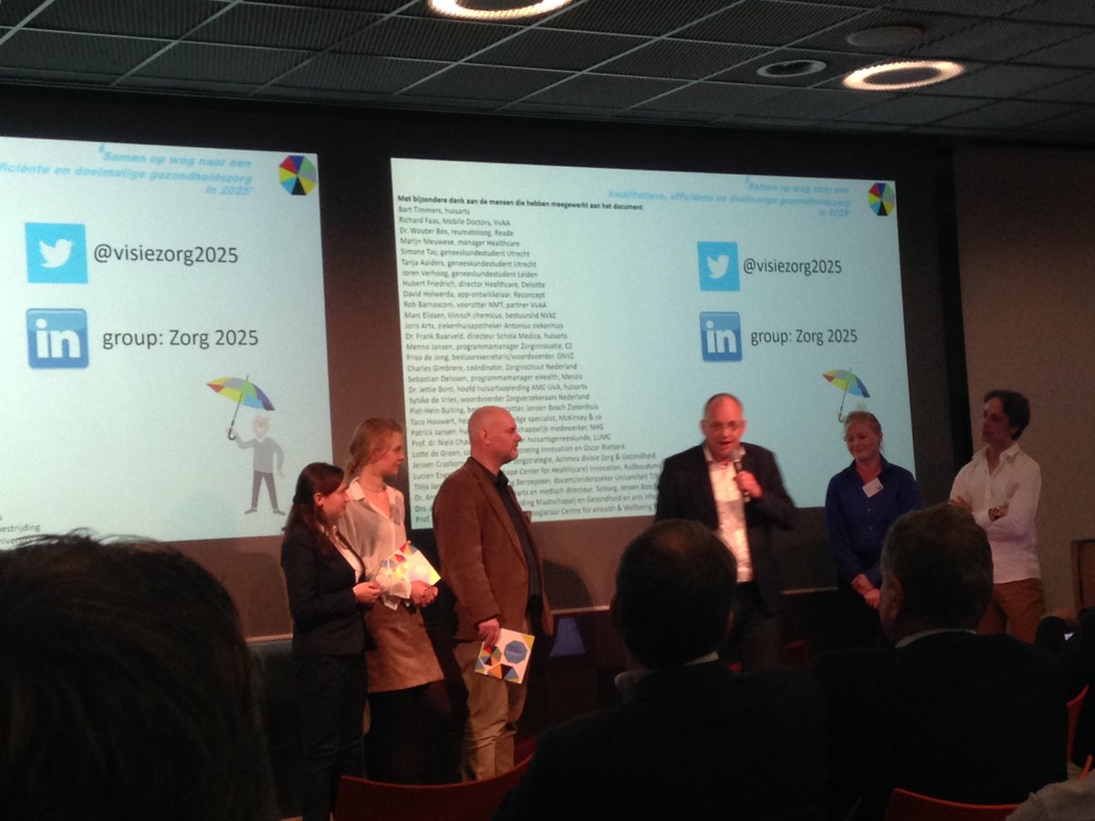 StudentenPML's tweet photo. Studenten, patiënten en VWS gaat aan de slag met eHealth en verandermanagement!@visiezorg2025 @DeGnskStudent https://t.co/ChAXDyGXzV