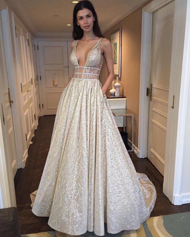 outfitsheaven's tweet image. This dress is everything!!! 😍😍