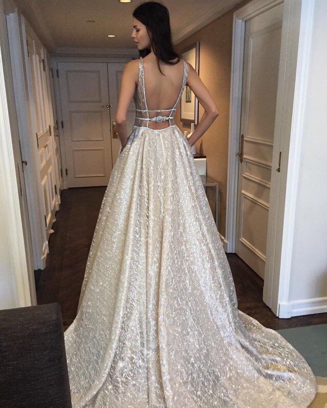 outfitsheaven's tweet image. This dress is everything!!! 😍😍