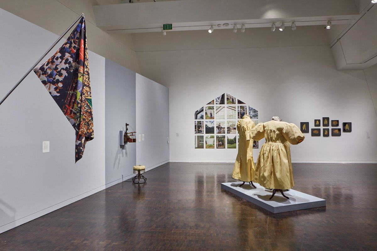 Jewseum's tweet photo. Poetry by Nguyen Do, James Cagney, @BrynnSaito, Gail Newman, and Cintia Santana in #36Windows→https://t.co/eSmjiGTIkQ
#GenerationCJM https://t.co/zP9K1zSM1S