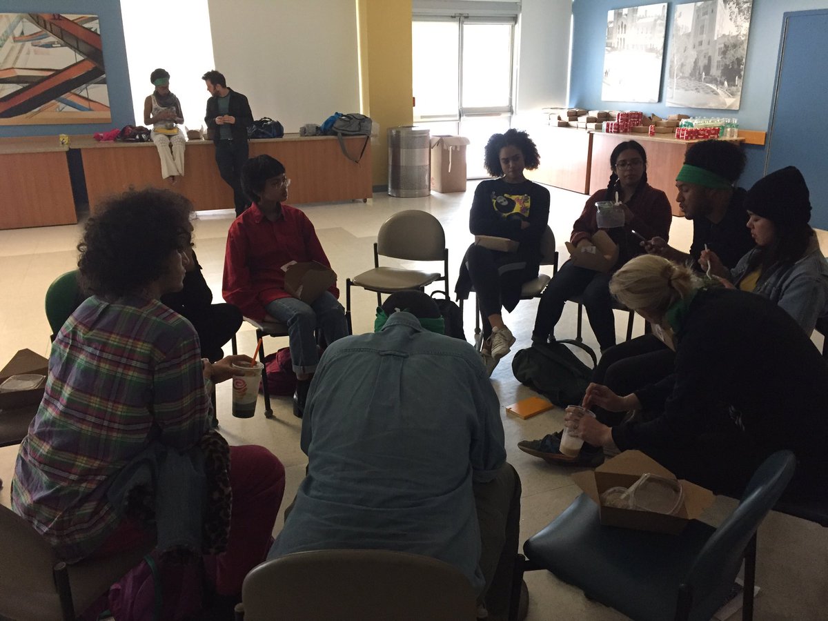 TeachOrgResist's tweet photo. #TorUCLA Education! Let’s Get FREE breaks into small organizer groups. #j18 https://t.co/Oy7kD8rNNK