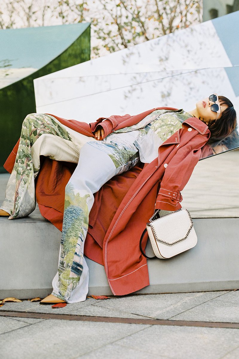 StellaMcCartney's tweet photo. Head to #Shanghai with Fil Xiaobai in our latest edition of #OneCityOneGirl!
Read and Shop: https://t.co/rILDzgKeEz https://t.co/lPMZNeoegQ