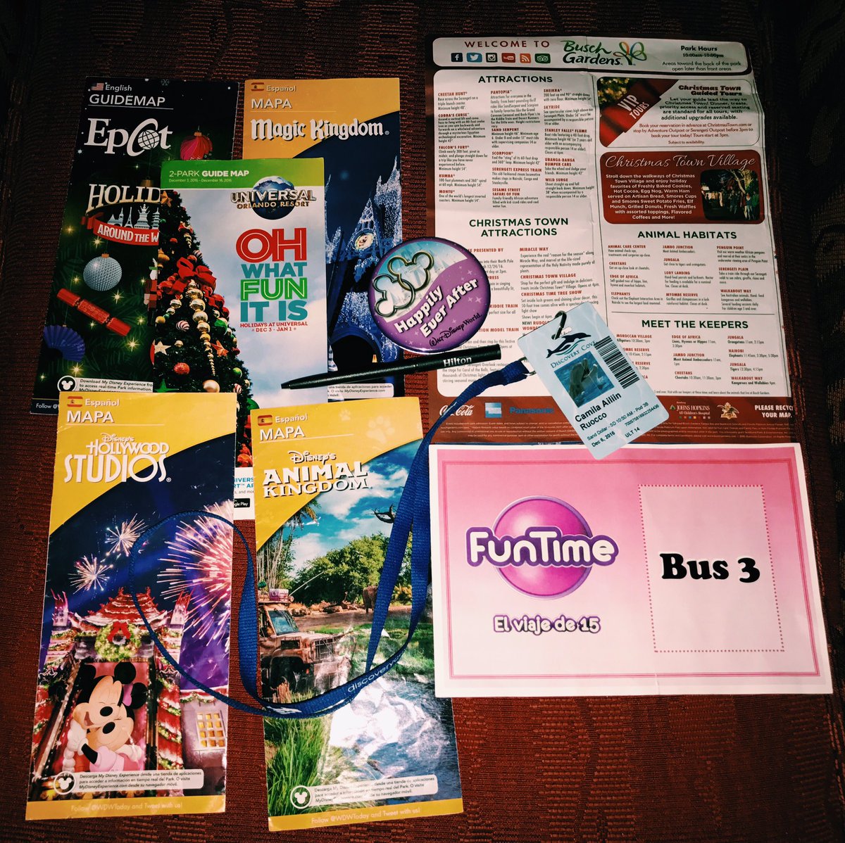 CaamiRuocco's tweet image. #FuntimeTips Traiganse todo esto, no se van a arrepentir nunca porque tiene un valor sentimental enorme💜