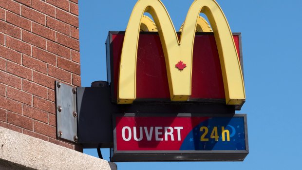 CTVNews's tweet photo. Backlash may force McDonald's Canada to go nut-safe again: expert https://t.co/qtLkQ0y8wX https://t.co/MuhUDfzNGJ