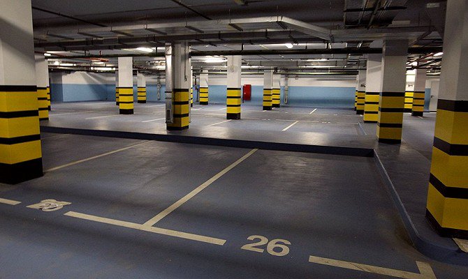 парковочное место для инвалидов вид сверху. More parking places. места для инвалидов. парковка 10х20 см 60550. красивая подземная парковка.