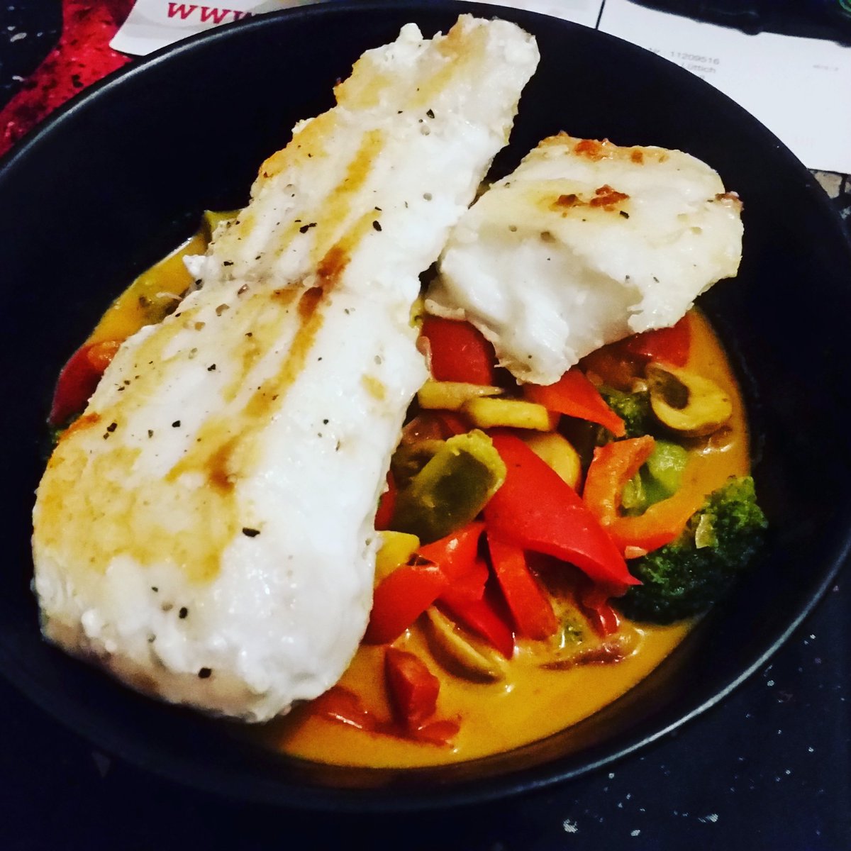 SirKnete's tweet photo. @Bruugar Wo bleibt denn BruusFoodporn?  
So muss ich ja selber kreativ sein ^^ https://t.co/82Dc8vvh3p
