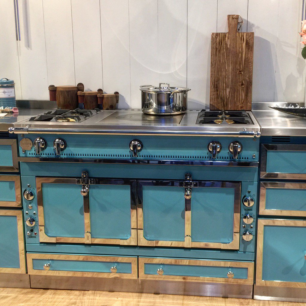 A4 Finish in blue! @LaCornue #kbtribechat #BlogTourKBIS