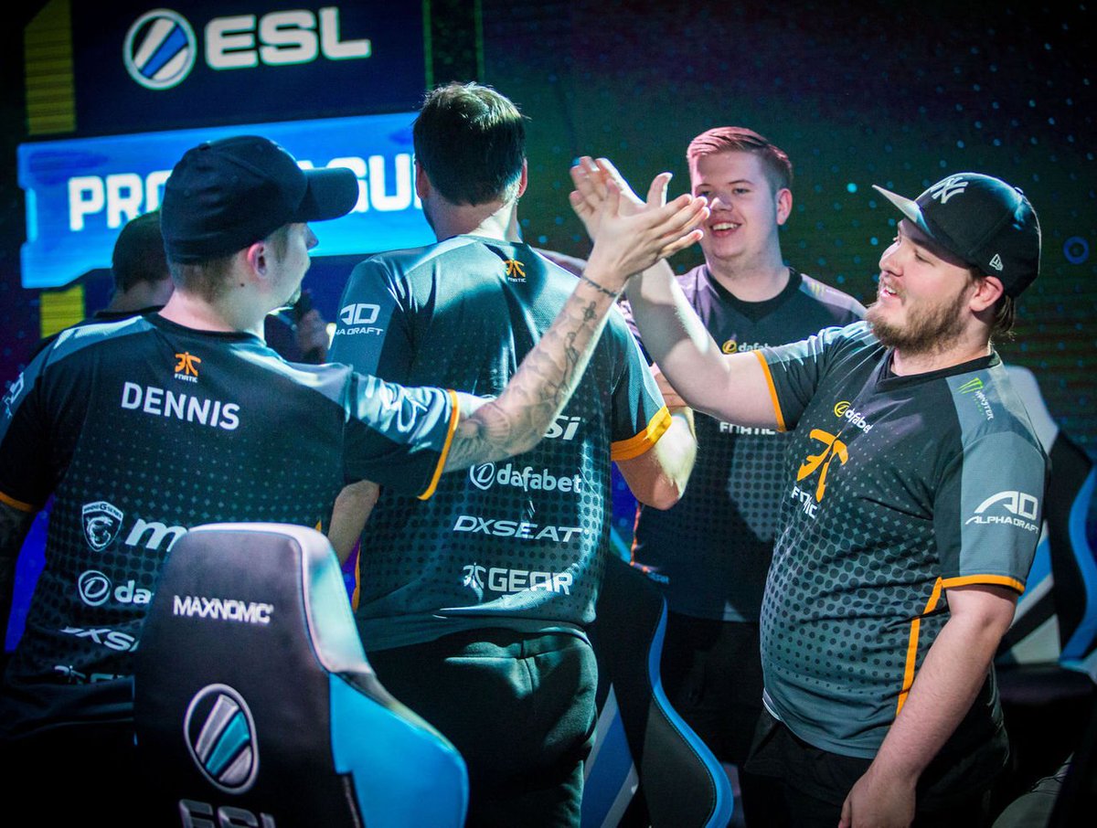theScoreesports's tweet photo. Report: @flushaGOD, @jwCSGO to rejoin @FNATIC following ELEAGUE Major

https://t.co/GwzlmHGIoV

#CSGO https://t.co/cYWoyK8XYu