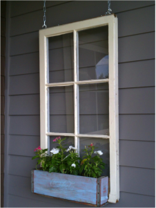 JELDWENcanada's tweet photo. Looking for a new DIY hobby? Try repurposing old windows and doors://buff.ly/2jzVcD6 #homehobbies #JELDWENblog https://t.co/2mC0l4hcph