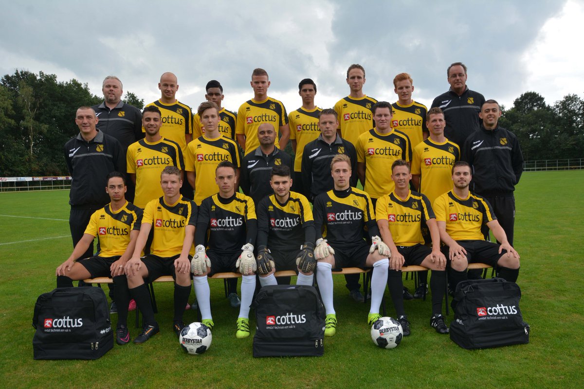 viosvaassen.nl/nieuws/zaterda…
Aanstaande zaterdag speelt vios 1 een oefenwedstrijd uit bij en tegen ESC. Er zou eerst in Vaassen gespeeld worden.