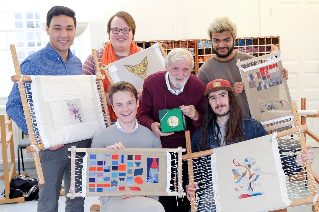 RoyalNeedlework's tweet photo. Meet our male stitchers! https://t.co/WuoQMenYqX #handembroidery #malestitcher #expectheunexpected #thismancan https://t.co/O0foLUhRaE