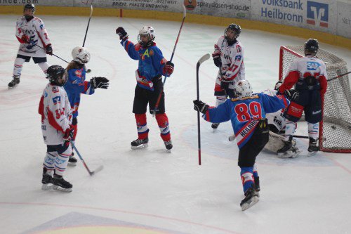 HeilbronnerEC's tweet photo. Zwei Siege für die U14 des HEC zum Jahresbeginn https://t.co/vGYco2rqFH https://t.co/hf1H24fO7f