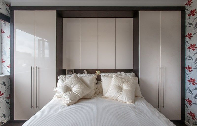 Hartleys Bedrooms On Twitter Fitted Wardrobes In A Two Tone