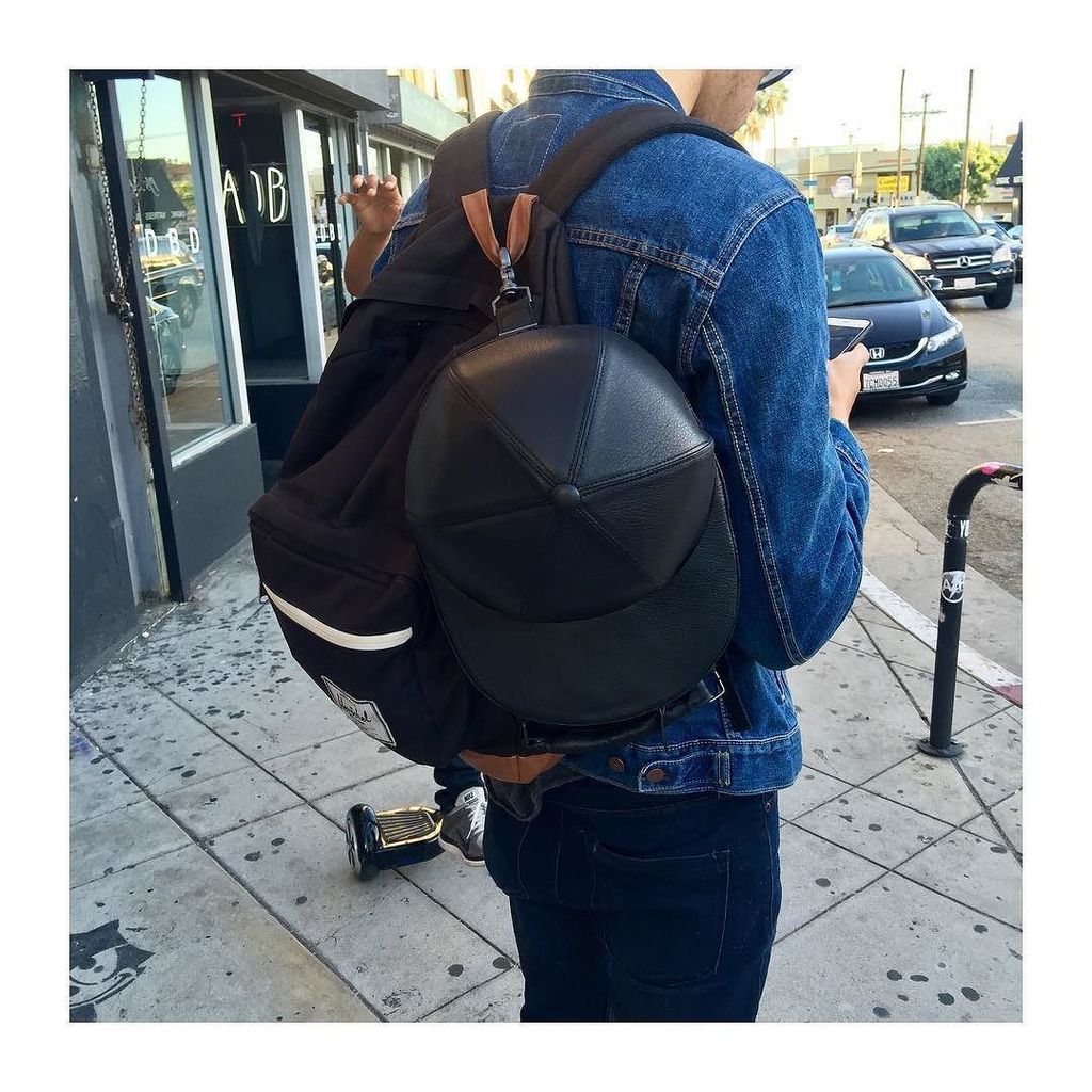 LifeOnAutoPilot's tweet photo. #Wednesday moves. #lifeonautopilot 
#skycap https://t.co/Yg3jIvc5If https://t.co/vcTI9ANJ7l