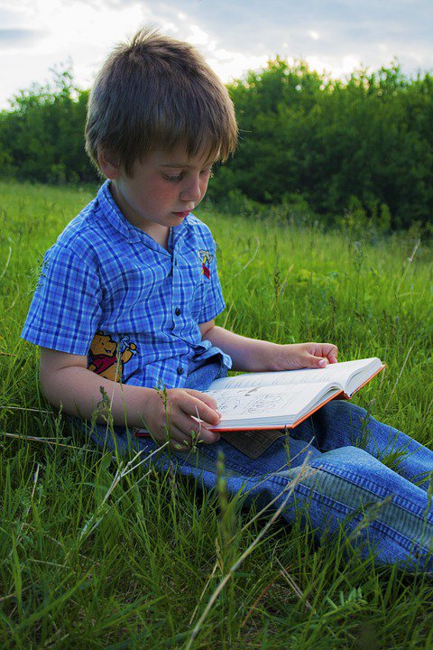 The Read To Learn Book Club is a free, monthly book club for all 3-year-olds in Miami-Dade County. Register Today: ow.ly/79mR3088jzy