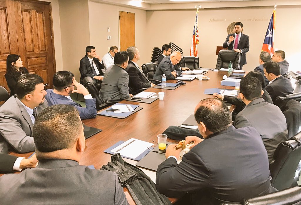 Mercader1's tweet photo. Con los alcaldes de #PuertoRico compartiendo ideas; discutiendo las prioridades en el Congreso y proveyéndoles info fondos federales #DC https://t.co/WRIFN5ij6j