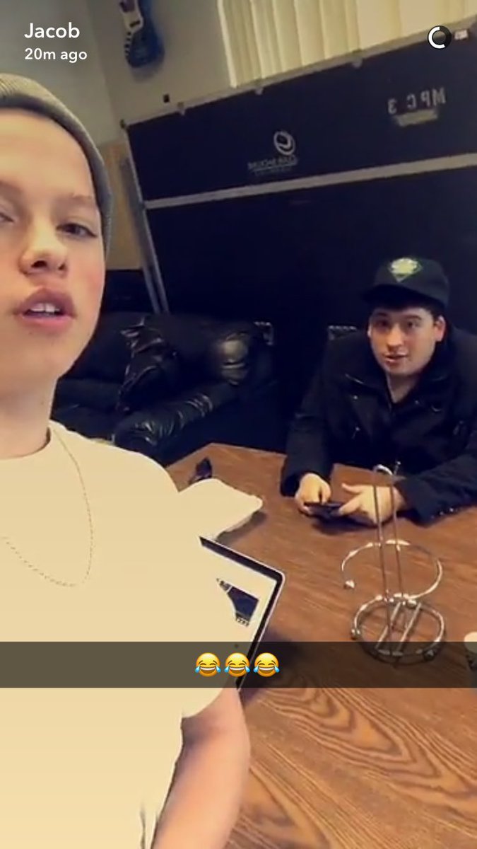 jacobsessors's tweet photo. @jacobsartorius #LastTextMusicVideo πβ€ https://t.co/2mLiFNpZys