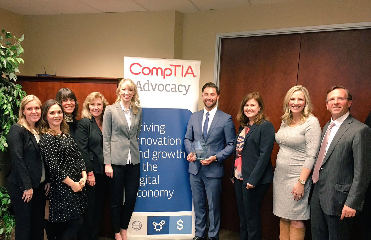 IanAD57's tweet photo. Honored to be recognized as the @CompTIAAdvocacy @CompTIA Tech Champion of 2017! #CALeg #CATech #CATechCaucus #CAInnovation https://t.co/MiPPblr01Y