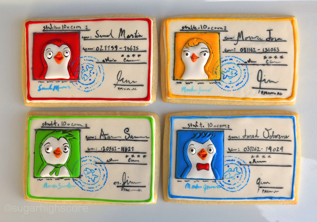 sugarhighscore's tweet photo. Tonight we'll play my kids' favorite flicking game, and eat matching cake pops and cookies! #IceCool @BrainGames_int https://t.co/a3acGkygKp