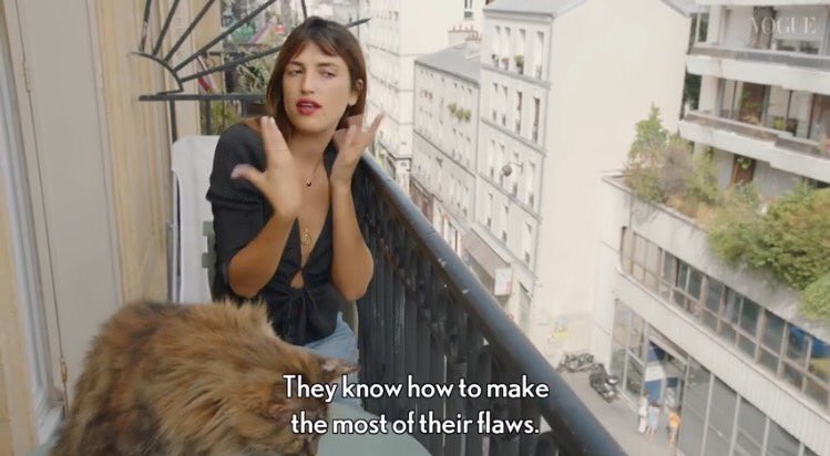 vintagevogues's tweet image. Jeanne Damas on French beauty