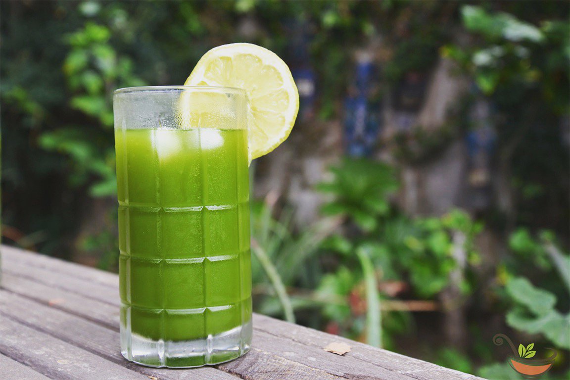 MatchaPassion's tweet photo. Feeling under the weather? Matcha tea has immunity boosting effects that will help fight off any cold  #matcha #organic #matchagreentea https://t.co/SIeQMeDh6h