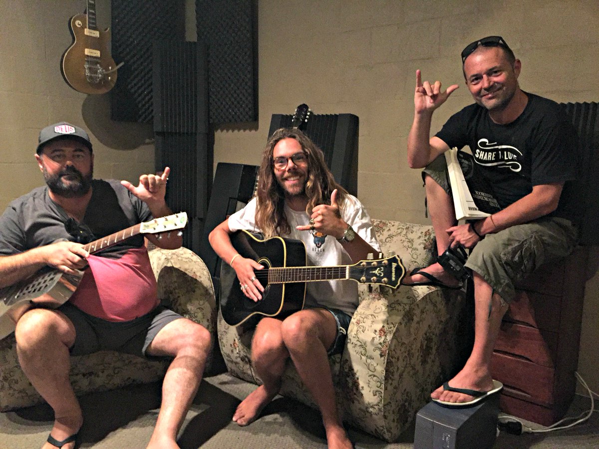 n_jpickard's tweet photo. Great opportunity for young, aspiring South Coast musicians. Best part? It's free. https://t.co/oylHMEKISe @Young_Coasties @SCRegister https://t.co/wlSqWQNY0Y