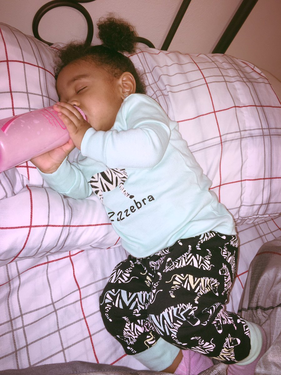 DTDJ23's tweet photo. Goodnight 💕👑 #PrincessAlana https://t.co/voUPobZVAM