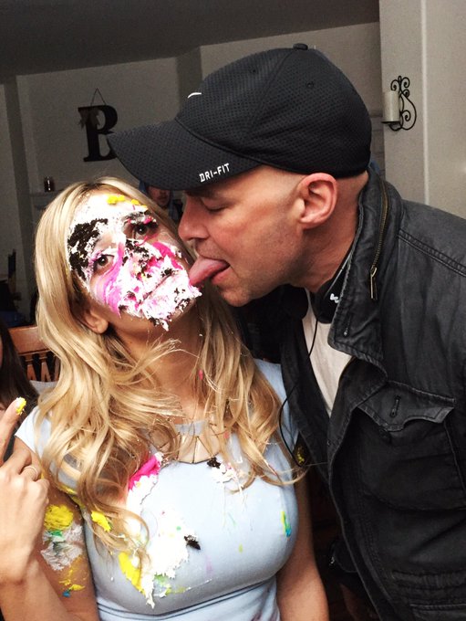 Let them eat #cake ! On the set of @GarlicGunpowder with my director @HarrisonSmith85 Y'all are going<a href="/tag/cake"class="tags">#cake</a><a class="tags" target="_blank" title="On Twitter" href="/?out=eyJ0eXAiOiJKV1QiLCJhbGciOiJIUzUxMiJ9.eyJpYXQiOjE3MjExMjAwMTQsImlzcyI6InR3cG9ybnN0YXJzLmNvbSIsIm5iZiI6MTcyMTEyMDAxNCwiZXhwIjoxNzUyNjU2MDE0LCJyZWRpcmVjdF91cmwiOiJodHRwczovL3R3aXR0ZXIuY29tL0dhcmxpY0d1bnBvd2RlciJ9.grLBSZnb3ic9P-Zo6wFZQYiDwHOlE09hLWAgVIgax9CTengnc_K87jsIEf7sERcQ1FD1_PXRpVVaZ5trpwQGNw">@GarlicGunpowder</a>