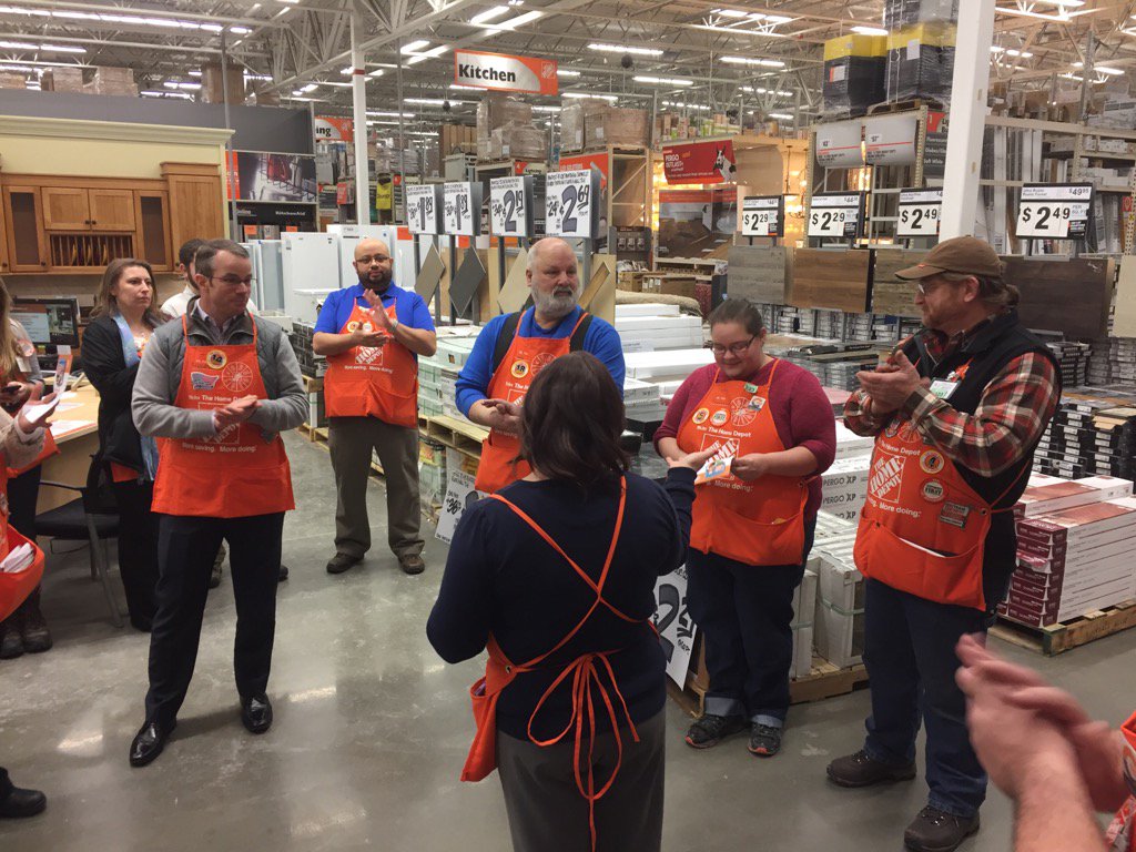 stjohn_c's tweet photo. DS Tommye getting recognized for driving sales! @1304merry @KelseyCedotal https://t.co/riC0AgxSsQ
