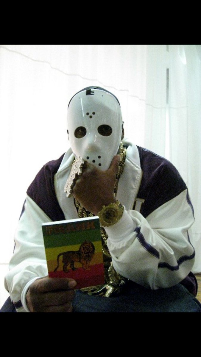 GhostfaceKillah's tweet photo. Wu Wednesday! 👐🏾 https://t.co/23qzQyM9K7