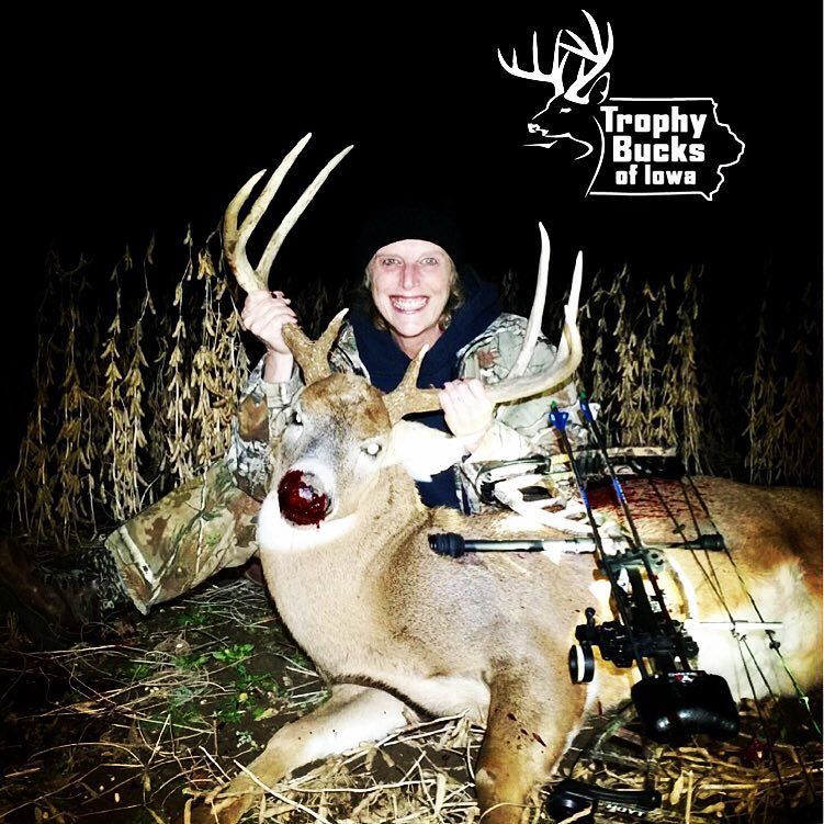 iowatrophybucks's tweet photo. Let's give a shoutout to Stacie Jacobson.  She shot this buck with her bow in November.  T… https://t.co/hVcxbGke8u https://t.co/pjwuDvBiDJ