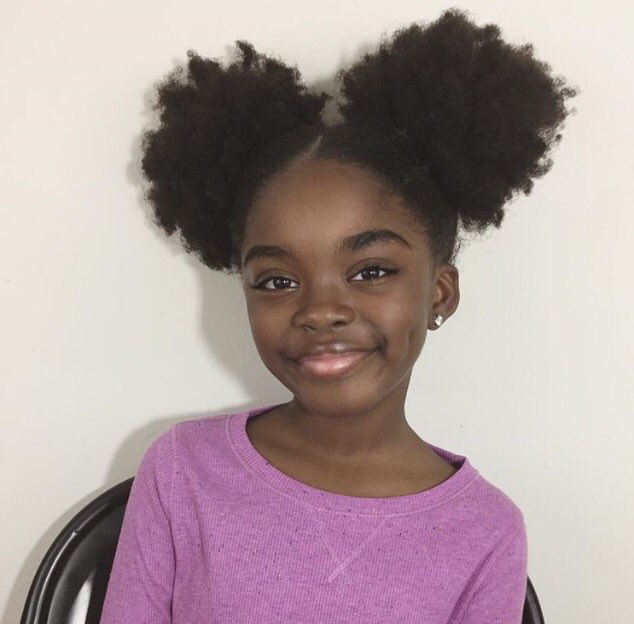 chickswclass's tweet photo. Our Ambassador has the best smile!!!! #chickswithclass #wednesdaymotivation #wednesday #yesallgirls #changetheworld #newyear #smile #houston https://t.co/tfBJwnMIV9