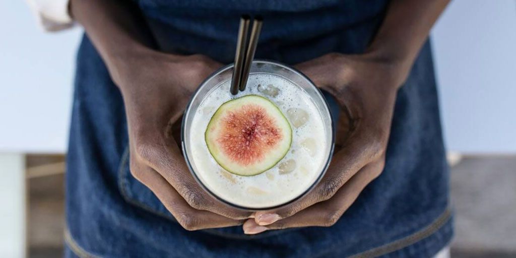 The awesome crew at @longstcoffee have opened their doors for 2017 and look fab in their Harvest Mini Bib Aprons.😉 buff.ly/2iiXRld