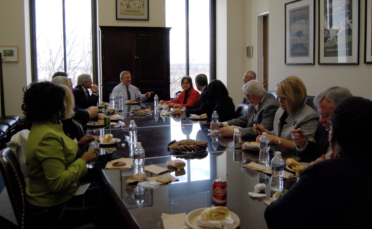 SenatorDurbin's tweet photo. Enjoyed hosting mayors from across Illinois for lunch today to discuss local, regional, &amp; state priorities https://t.co/EcQ4AoTEG5