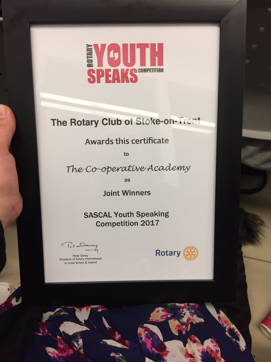 lisa_whitehurst's tweet photo. @Coopacademy proud mum and Step dad moment well done to all 3 of you tonight #winners #bethebest #unique!! #sascal https://t.co/R1Sv4V5x7l