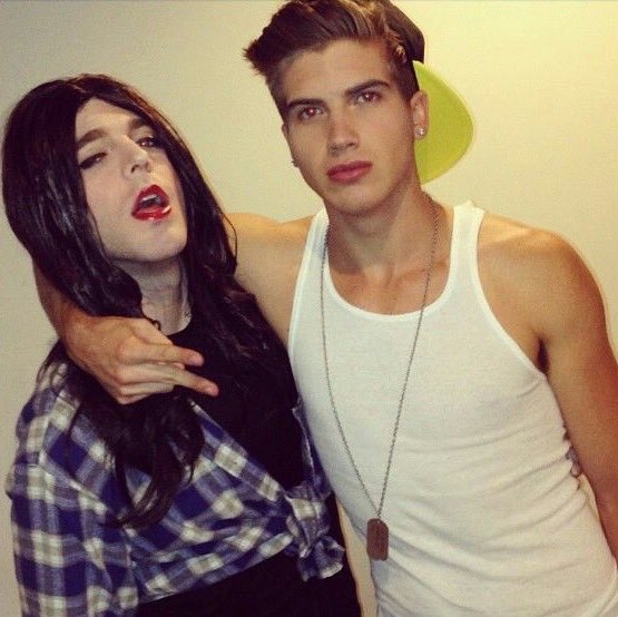 my baby girl @trashmxte, is obviously my #wce. 😚😂💖