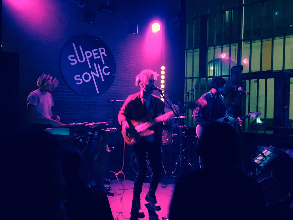 PRLiveMusic's tweet photo. Après #EquipedeFoot lundi, on continue à s'ambiancer au @SUPERSONICparis avec @RoseTigerMusic ! 👍#PrixRLM https://t.co/F8vFrpWSbP