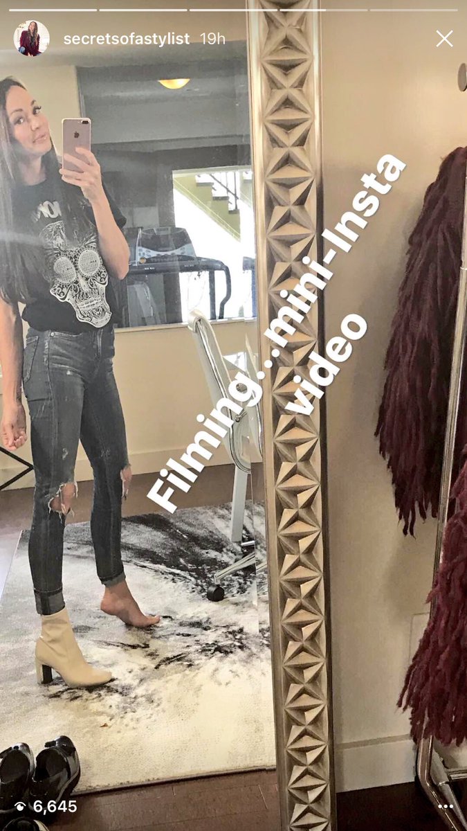 stylebykimxo's tweet photo. I have a new Instagram...follow to see my #whitebootobsession https://t.co/5iDIOEd1YQ https://t.co/H92ZIyM47p