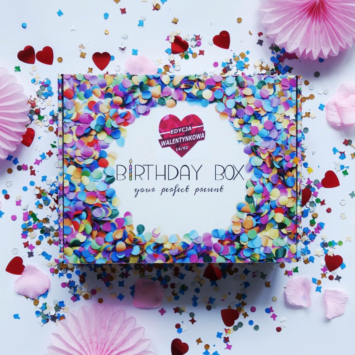 bdayboxco's tweet photo. Nie?
To mamy świetną propozycję! 

Birthday Box - Edycja Walentynkowa! https://t.co/qjzn0I6d7w https://t.co/FyyLAP8avc