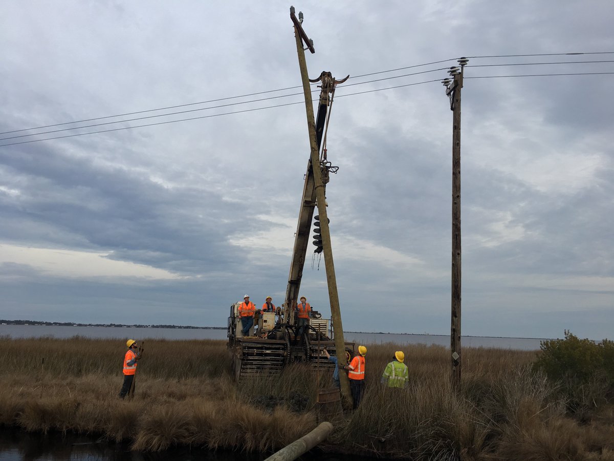 TidelandEMC's tweet photo. The Marsh Master Cometh! Replacing poles damaged by #Matthew & #PainsBayFire between #StumpyPoint & #Engelhard. #bigboytoys https://t.co/ydhuxkpm7M