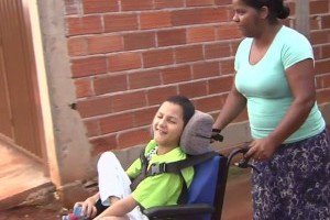 dec3pub's tweet image. Mãe busca tratamento e alimentação para filho com hidrocefalia.
Confira: goo.gl/brqUI5