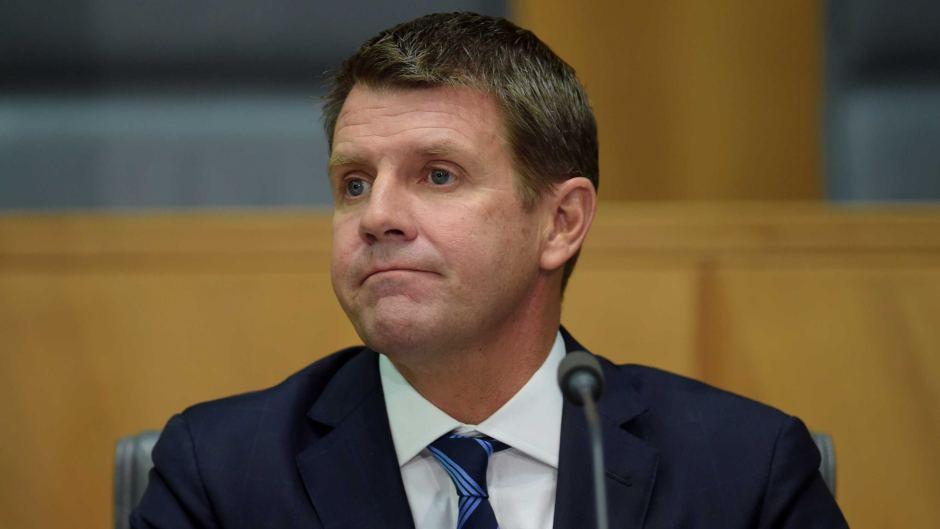 ABCaustralia's tweet photo. NSW Premier Mike Baird announces retirement https://t.co/VfDFKjU3O9 | @abcnews https://t.co/4BcdooWECu