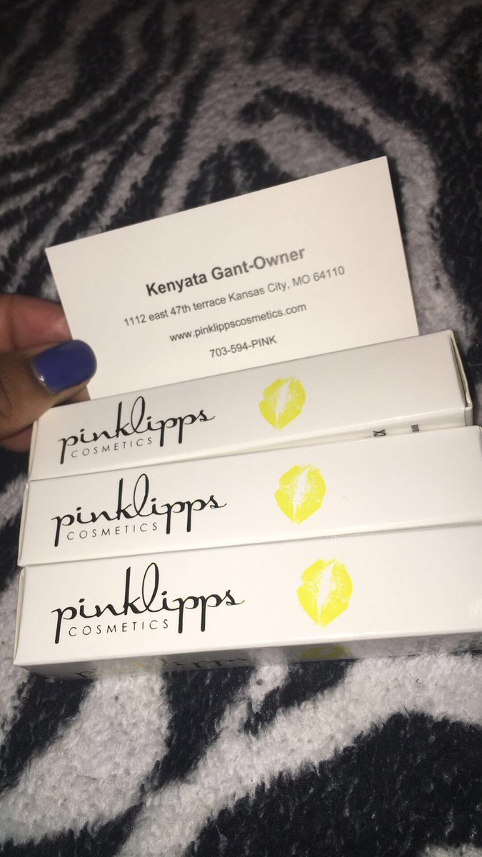 asiaSayWHATT's tweet photo. BLACK OWNED BUSINESS ALERT! Ladies check out this black owned cosmetic line! When I tell y'all it's BOMB! Support your own! π #PinkLipps https://t.co/E7tX2Umd1f