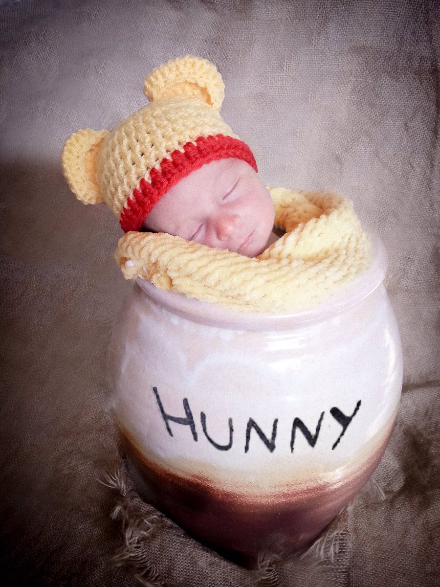 picsoperfect's tweet photo. National Winnie the Pooh Day! "Sometimes, the smallest things take up the most room in your heart" —Pooh https://t.co/0i6aX9Uq2S