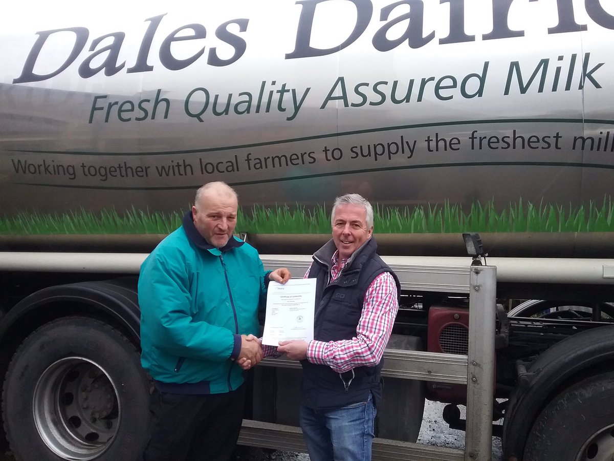 neildarwent21's tweet photo. Imagine a dairy industry where farmers, milk processors, wholesalers, milkmen work together to build real value in milk #pasturepromise https://t.co/e6HprnBbhM